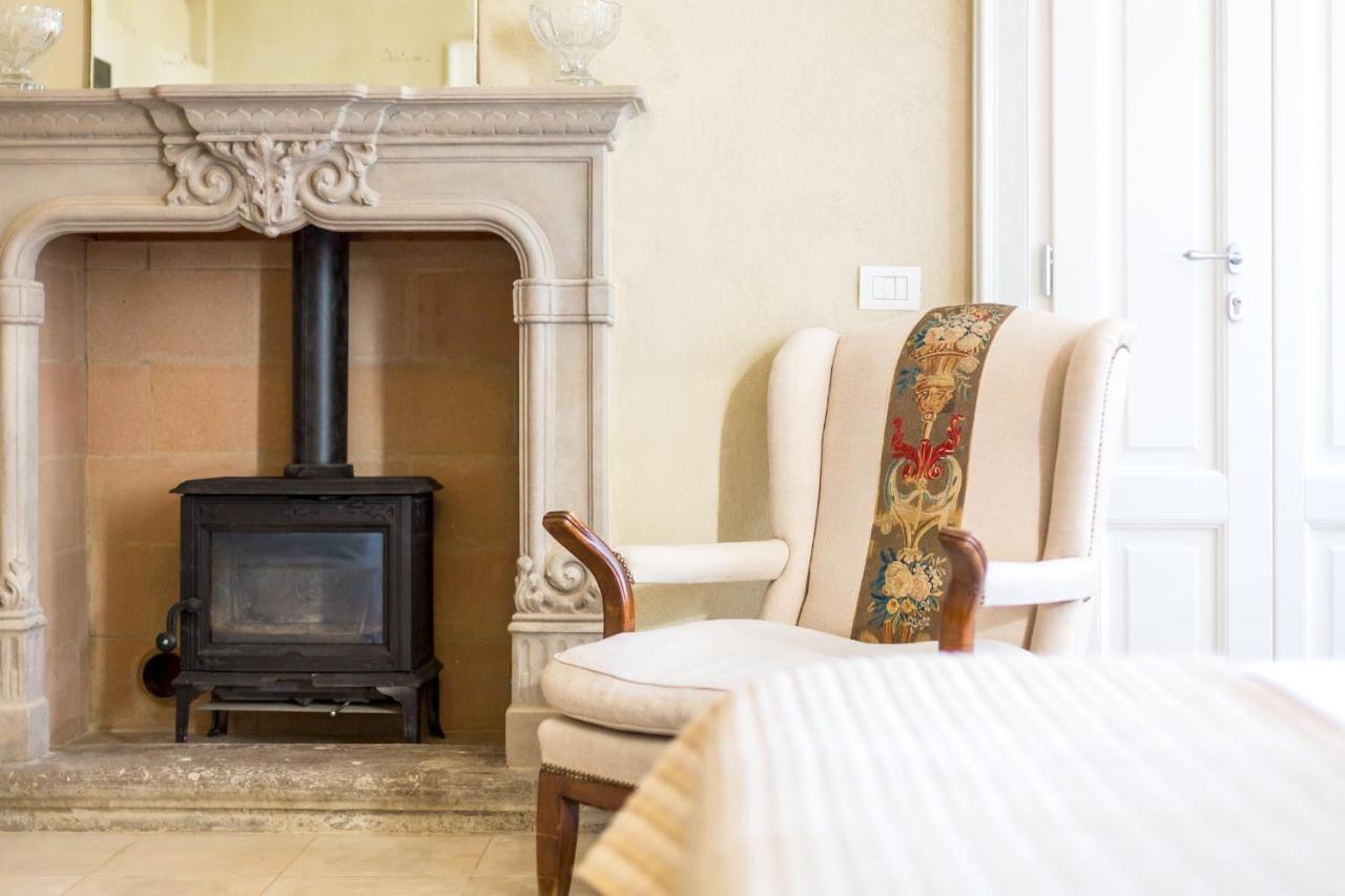 White Lilac Romantic - Adults Only Bed & Breakfast