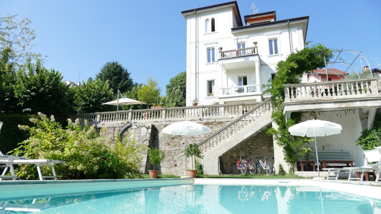 White Lilac Romantic - Adults Only Bed & Breakfast